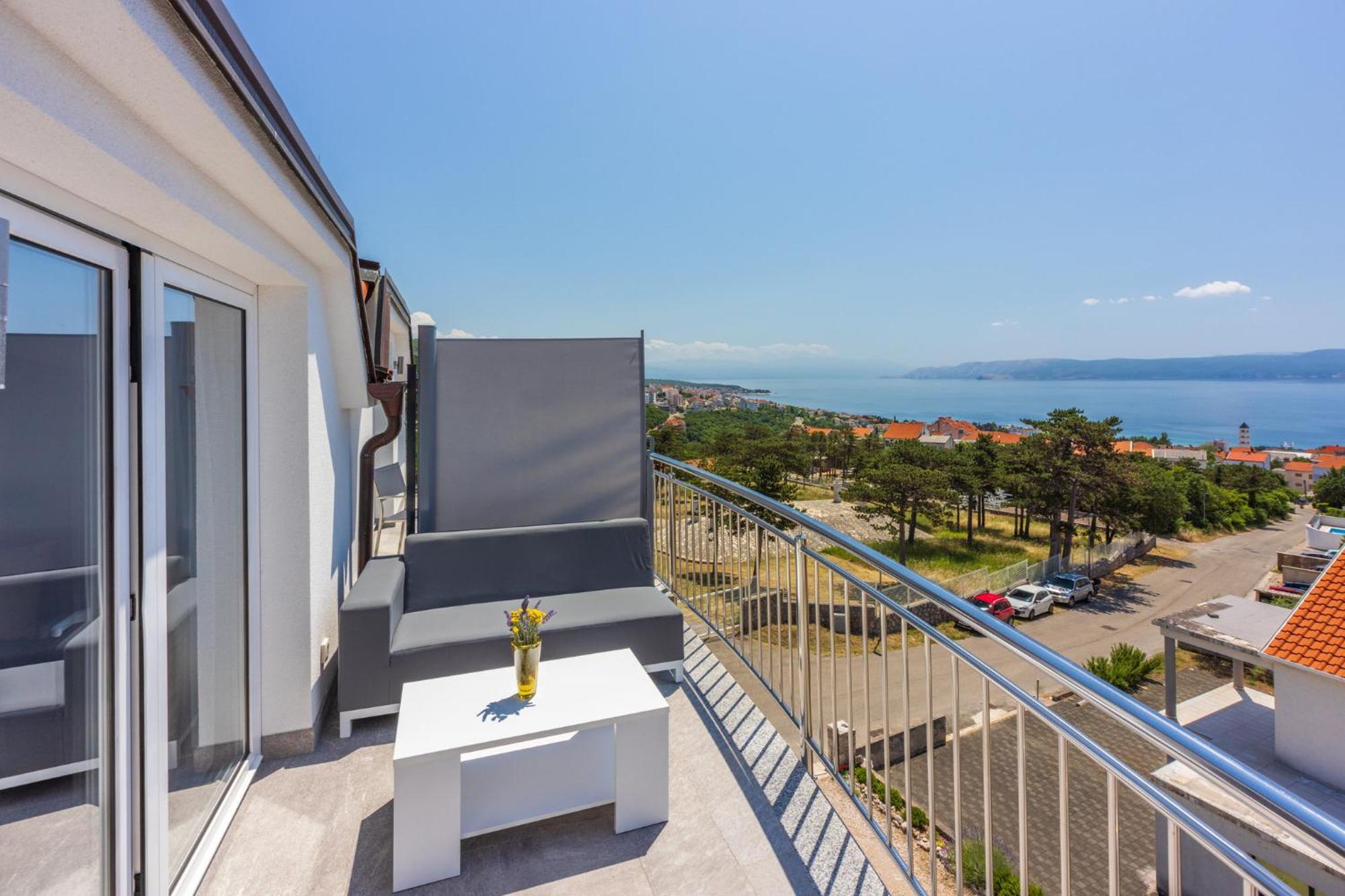 Apartments Sunshine D Crikvenica Ngoại thất bức ảnh