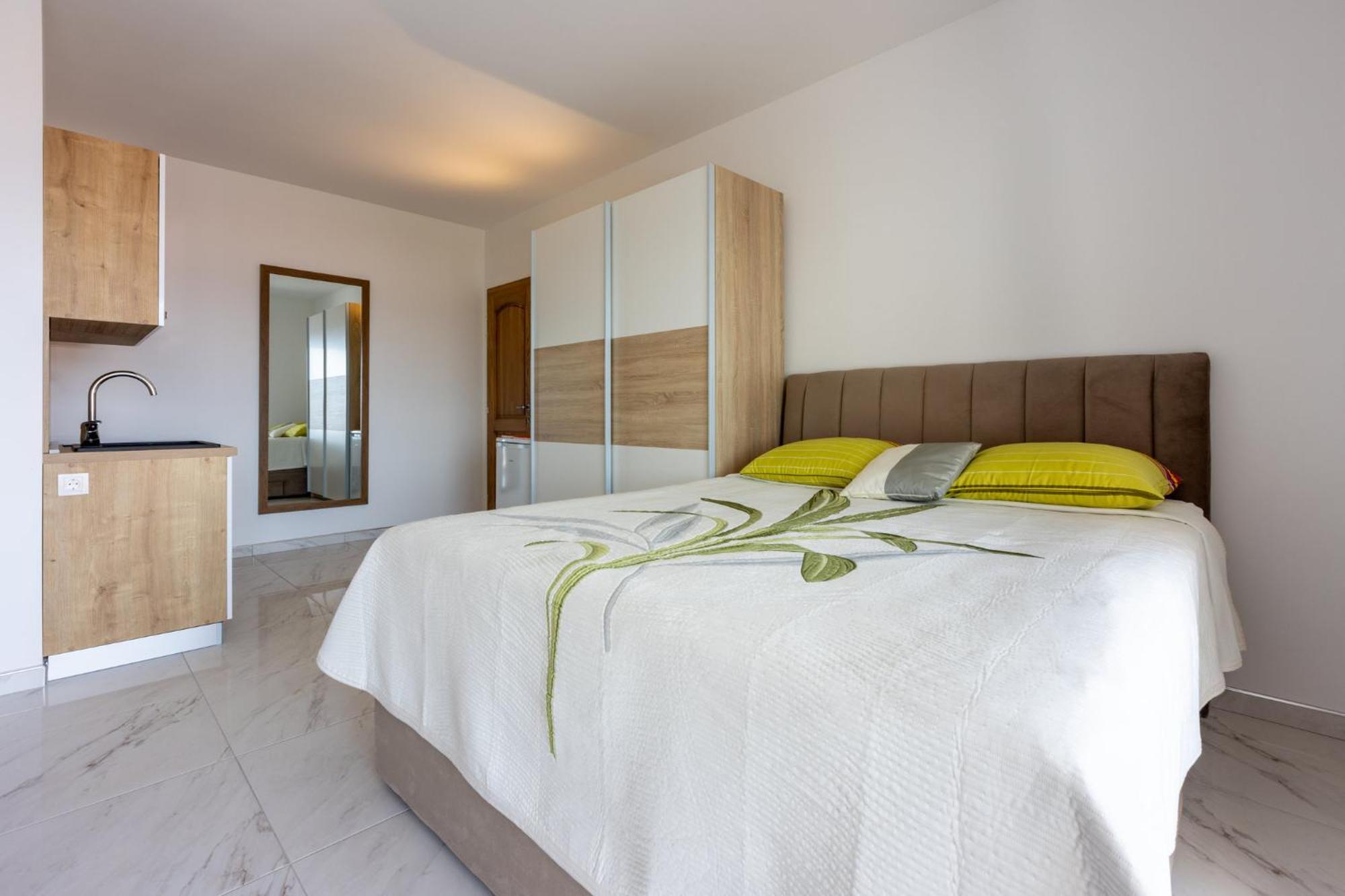 Apartments Sunshine D Crikvenica Ngoại thất bức ảnh